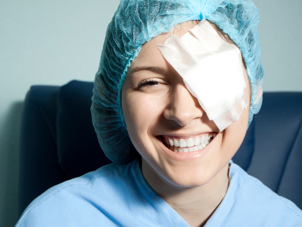 Cuidados após uma cirurgia ocular
